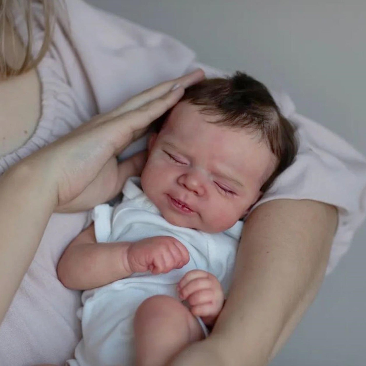 19inch Implanted Hair Reborn Baby Doll with Closed Eyes